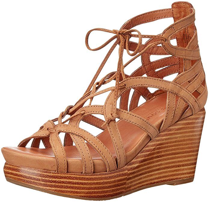 Bring these Travel friendly Wedges and Leave Your Heels at Home Bring these Travel Travel Travel friendly Wedges and Leave Your Heels at Home a9b9d8